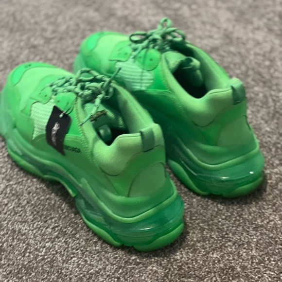 Balenciaga Tripple S - Picture 5 of 5